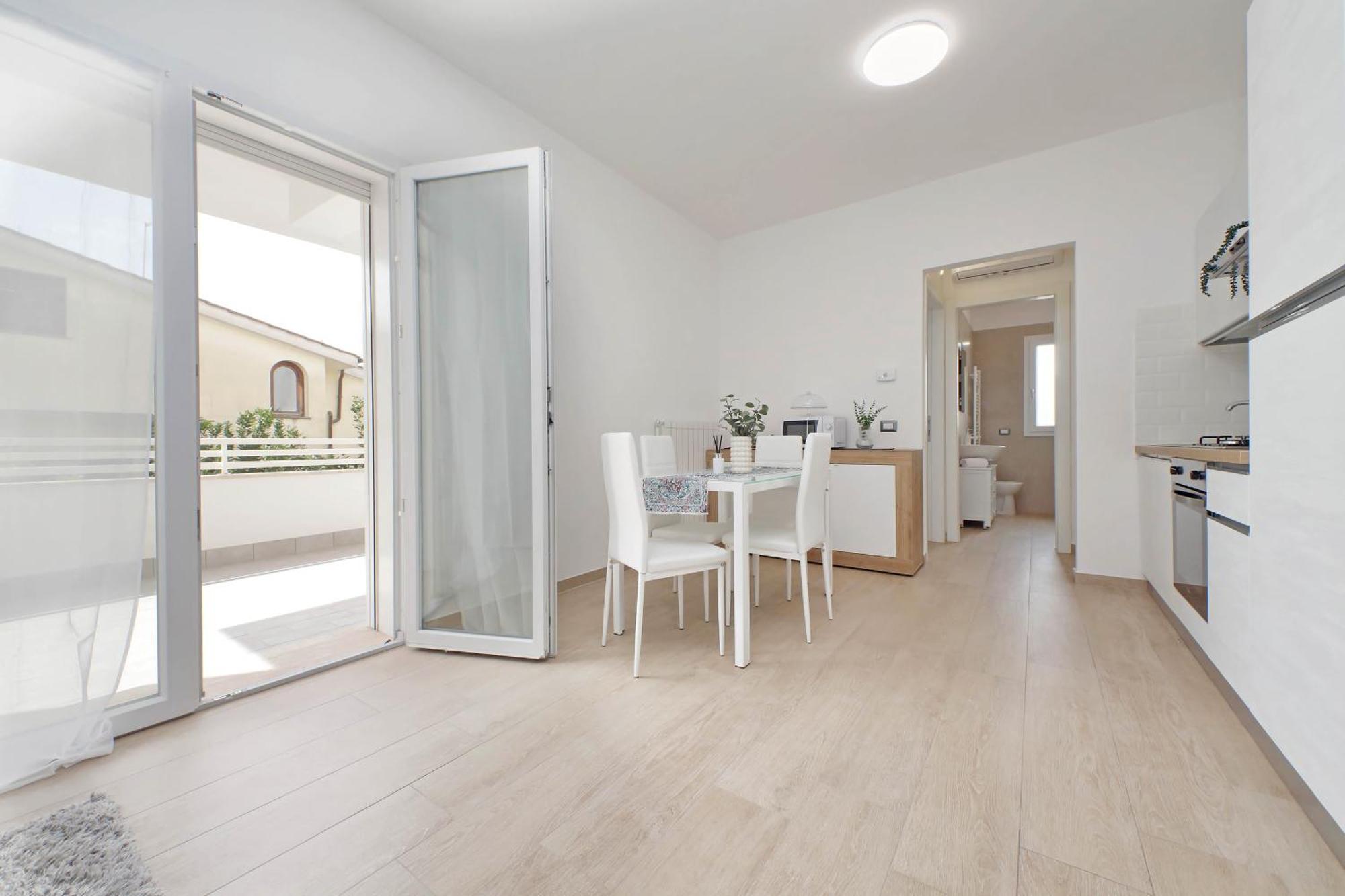 Andrea Home- Collegato A Roma E Aeroporto Фиумичино Екстериор снимка