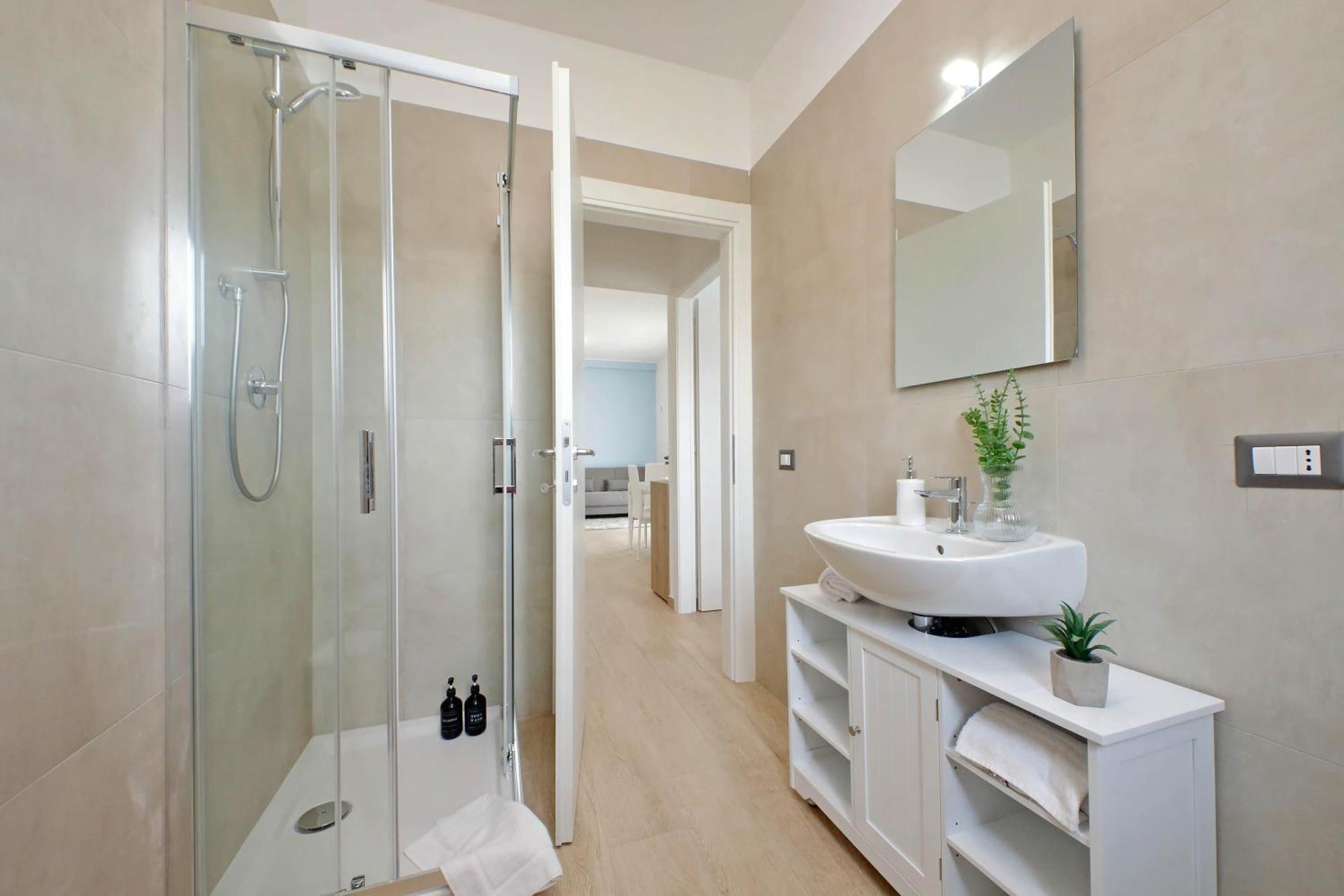 Andrea Home- Collegato A Roma E Aeroporto Фиумичино Екстериор снимка