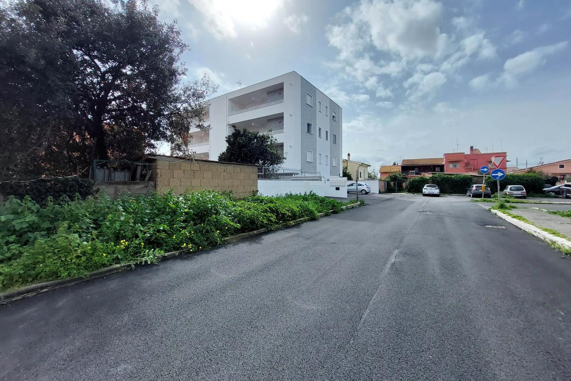 Andrea Home- Collegato A Roma E Aeroporto Фиумичино Екстериор снимка